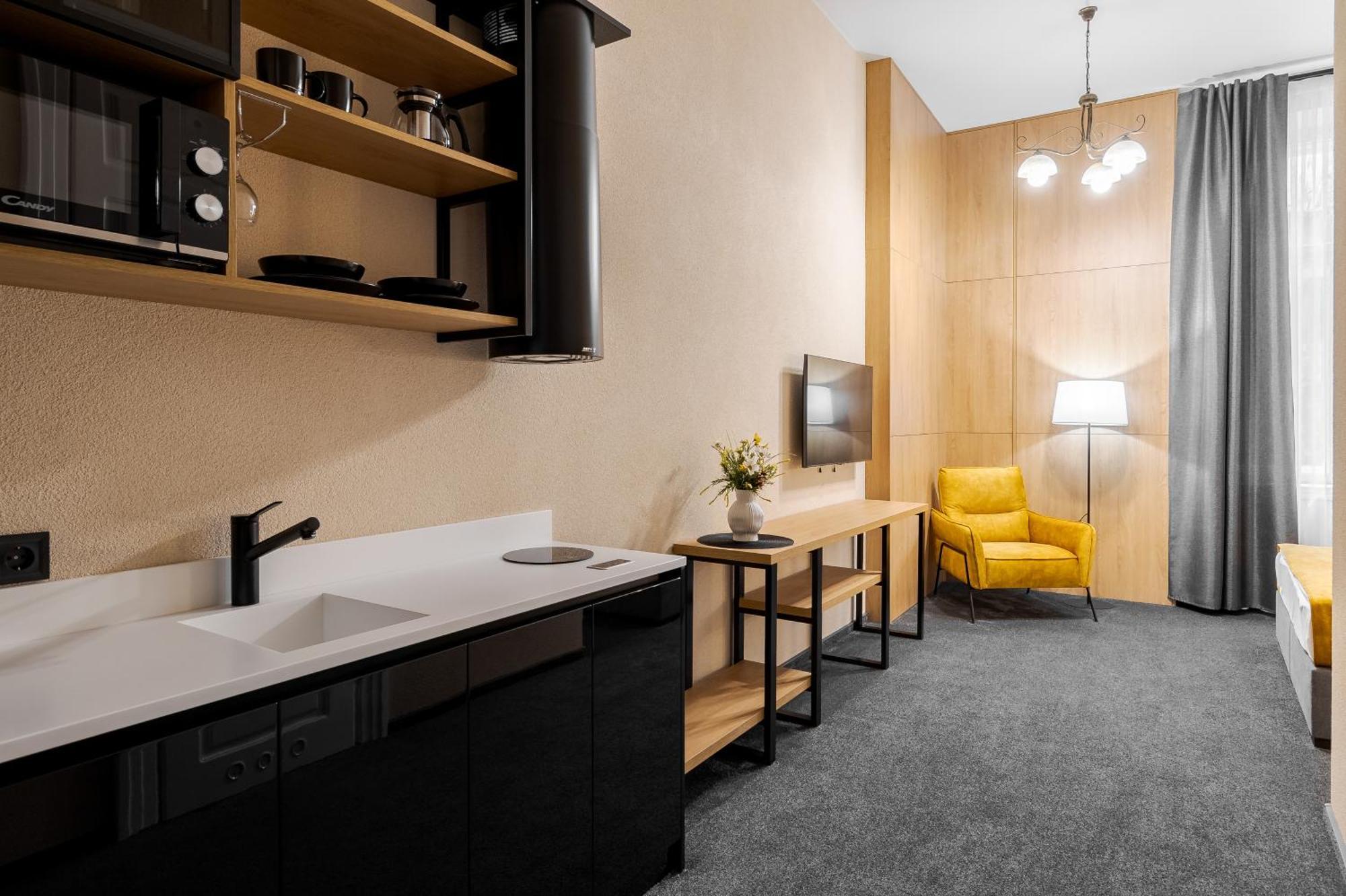 Richter By Inshi Apartment Lviv